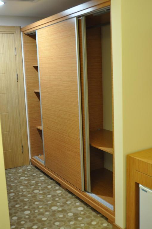Cebeciler Hotel Трабзон Екстериор снимка