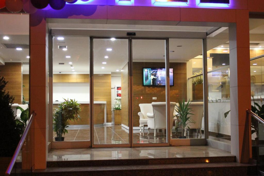 Cebeciler Hotel Трабзон Екстериор снимка